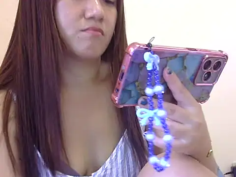 Lovelyclaya live sex cam