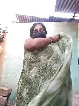 Cutee_Jaan live sex cam