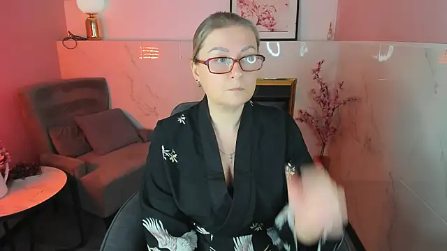 AlexandraKind's cam snapshot