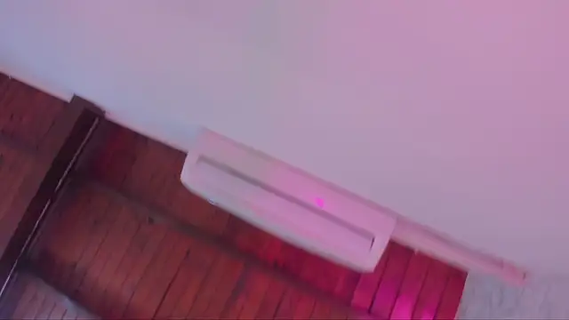 april_grey11's cam snapshot