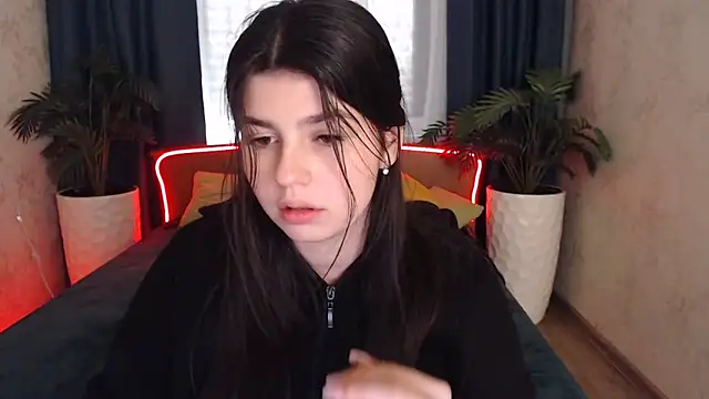 KisaModel's cam snapshot