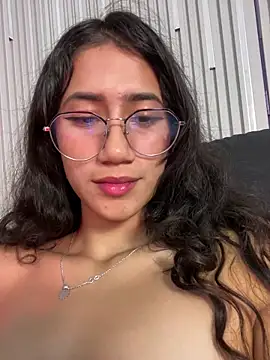 KaitlynLoveCam's cam snapshot