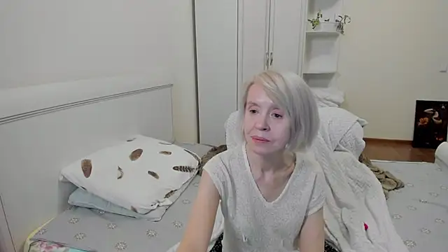 aminalive's cam snapshot