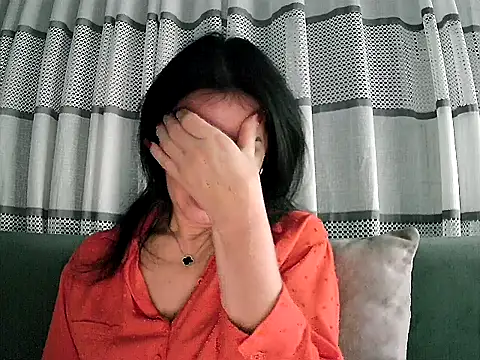 Sweaty20's cam snapshot