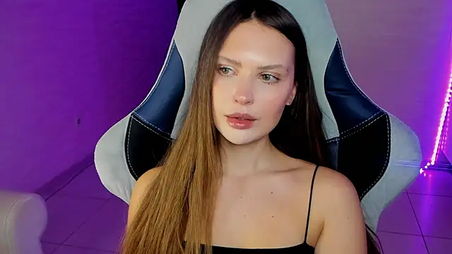 yourArya's cam snapshot