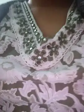 VedanshiCollage's cam snapshot