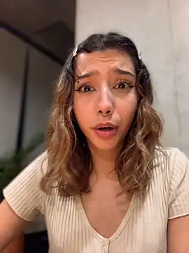 MiaaCute-'s cam snapshot