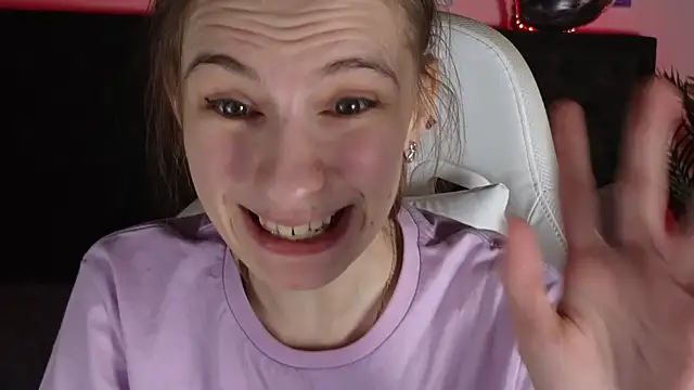 kaleriyaa_'s cam snapshot