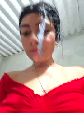 Sweed-virgin-pussy live sex cam