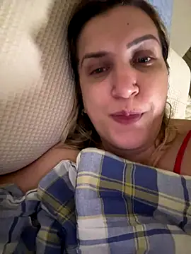 Bia_sexynovaes's cam snapshot