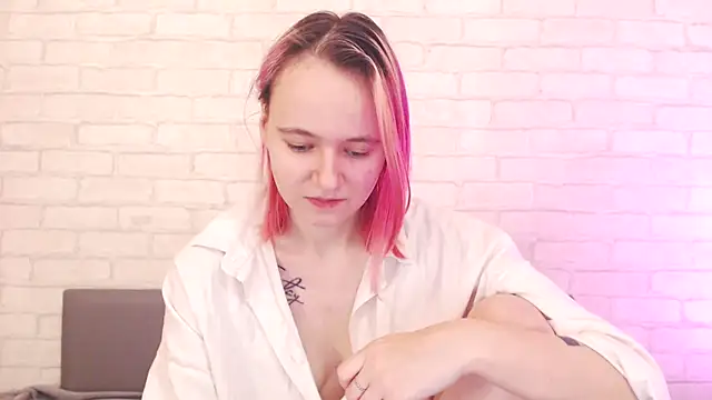 Ericha_Stone's cam snapshot