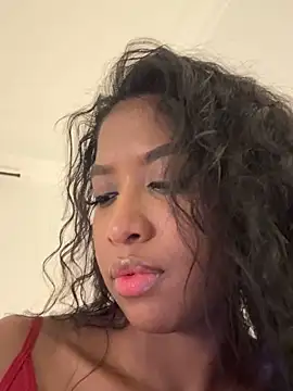 IamCrystal2's cam snapshot