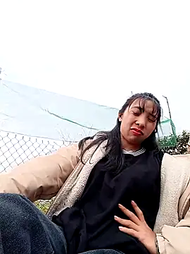 emaame68's cam snapshot