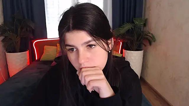 KisaModel's cam snapshot