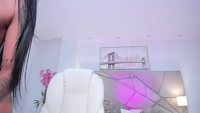 miavegas1's cam snapshot