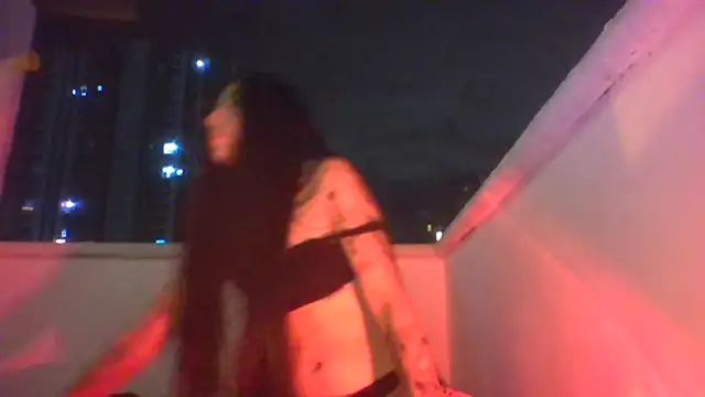 Sweett_pain live sex cam