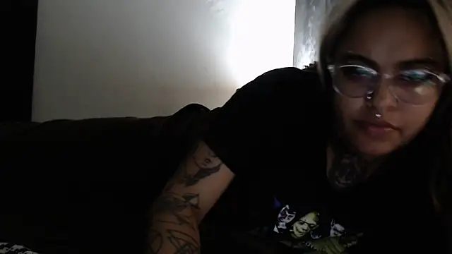 lolafairytail live sex cam