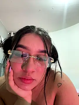 Aliciawhitee's cam snapshot