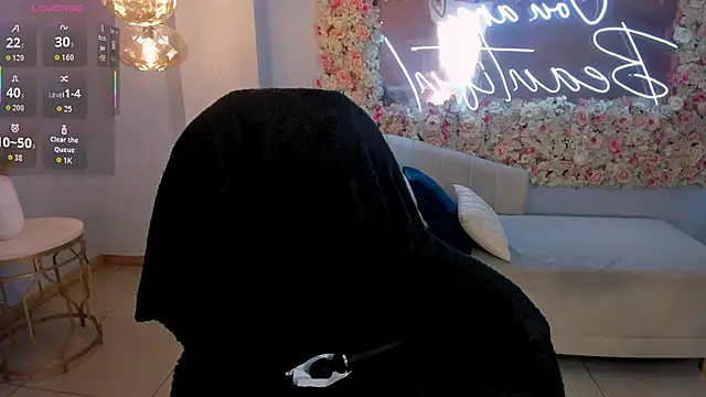 MilaColeman's cam snapshot