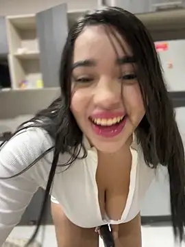 SofiaWildee's cam snapshot