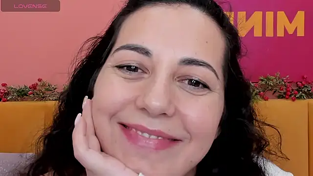 Linda_Insatiable's cam snapshot