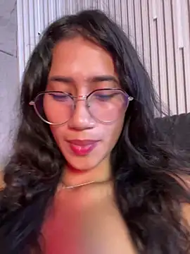 KaitlynLoveCam's cam snapshot