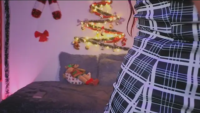 Lolarosesxs's cam snapshot