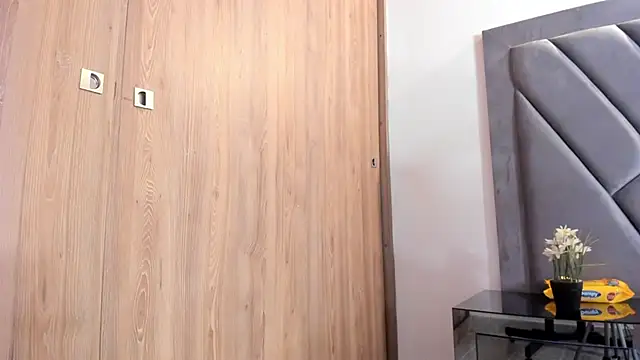 brenda_nova18's cam snapshot