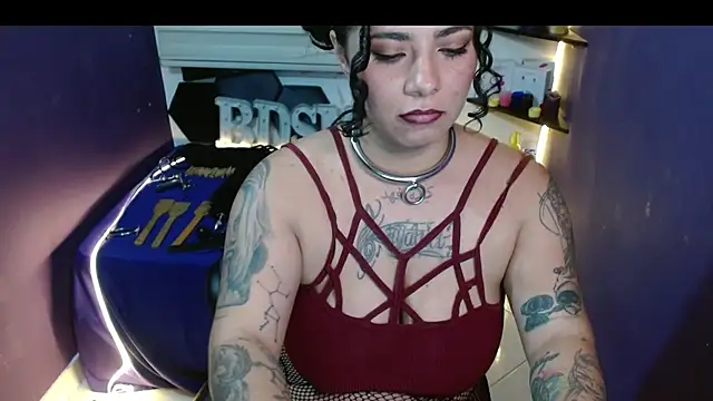 Alexa_Slavehot777's cam snapshot