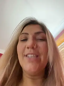 LittleMissEeve live sex cam