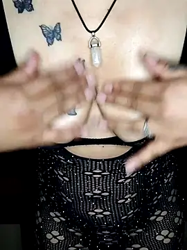 Laura_Daza1's cam snapshot