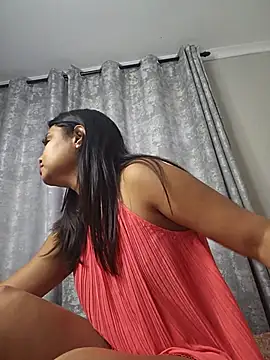 Indian_GlowingMiax live sex cam