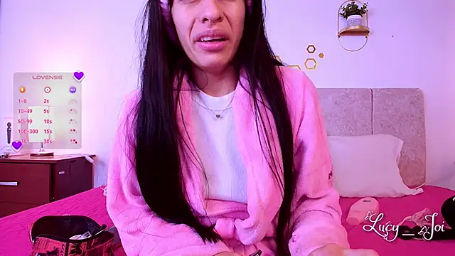 Lucyanajoi's cam snapshot