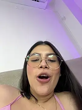 Julietalcl's cam snapshot