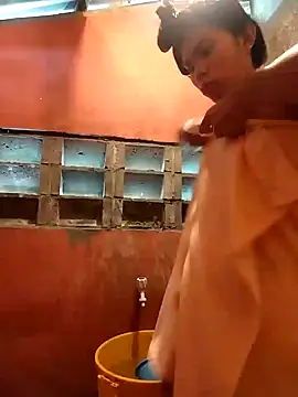 dianne_swift's cam snapshot