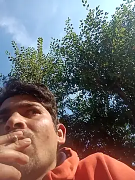 SARALEONABG live sex cam