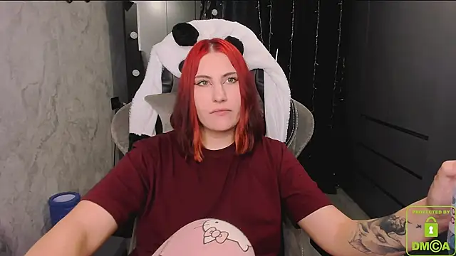 dj_eban_'s cam snapshot