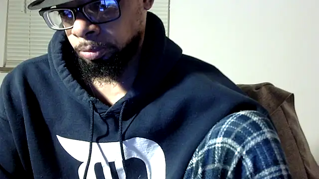 WhiskeyWood_DuhGOD's cam snapshot