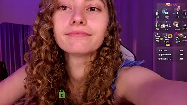 lady_curls's cam snapshot