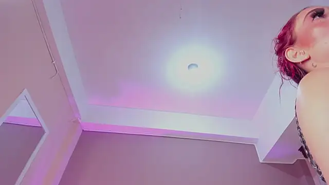 JupiteFox live sex cam