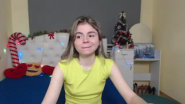 TinaRedly live sex cam