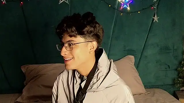 Aaron_Eze live sex cam