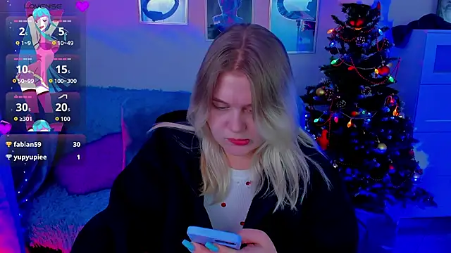 LouiseMous live sex cam