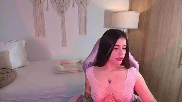 iriswest_'s cam snapshot