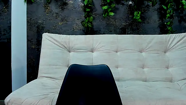 alice_greco's cam snapshot