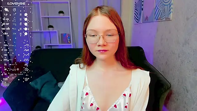 luv_tessa's cam snapshot