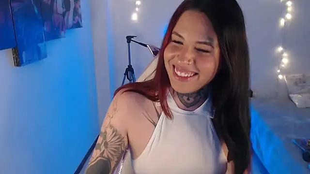 Maddy_Vicius19's cam snapshot