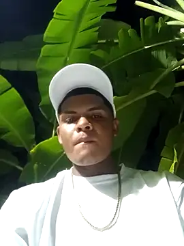 PIG_Spitfeetdirty's cam snapshot