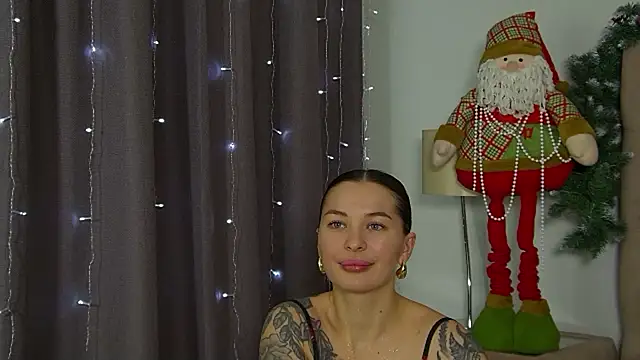 AlexandraBloom's cam snapshot