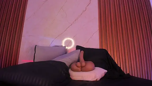 Emiilycollins live sex cam